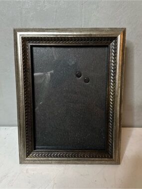 MALDEN SILVER WOOD 5X7 PICTURE FRAME